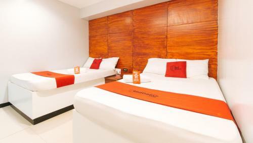 Hotel Reddoorz Plus @ Costa Roca Balamban
