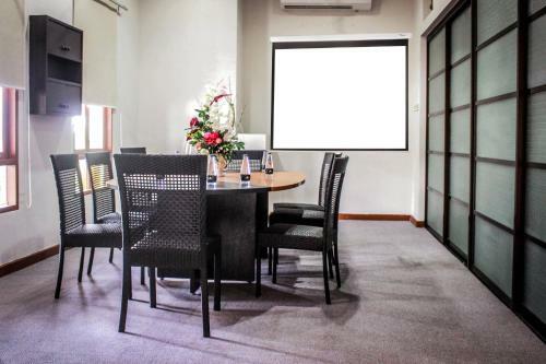Hotel Royal Lee Resort And Spa