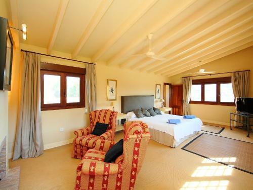 Villa Holiday Home El Torrero