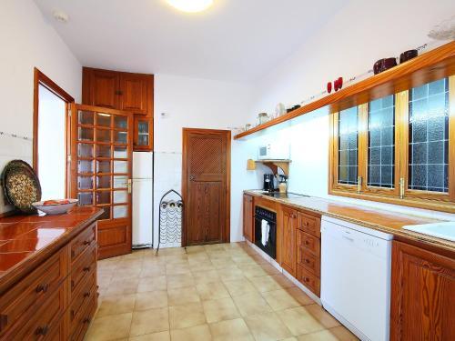 Villa Holiday Home Cala Mendia Sea Views