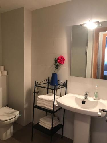 Apartamentos Los Mayos De Albarrac�n
