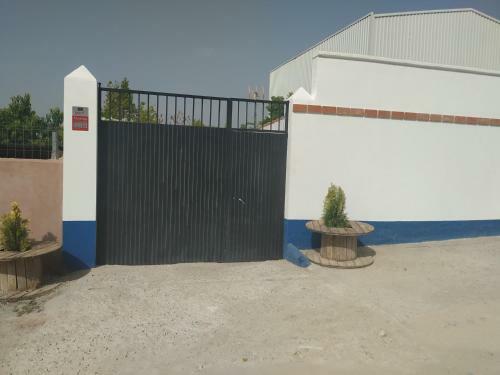 Azul A�il El Patio Casa Rural En Alameda