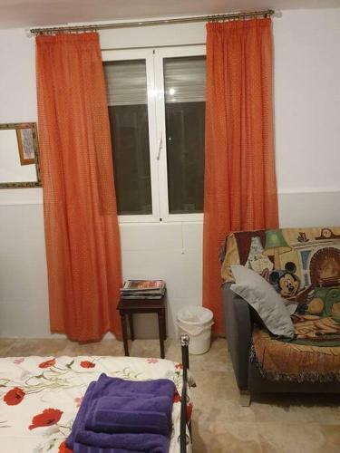 Lovely 1 Bedroom Apartment With Kitchen And Pool