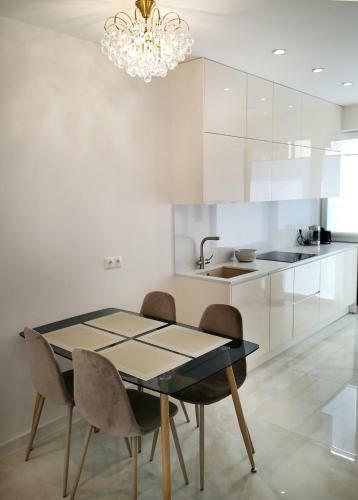 Apartamento Giruli? Kopa 8, Koted?as Prie J?ros