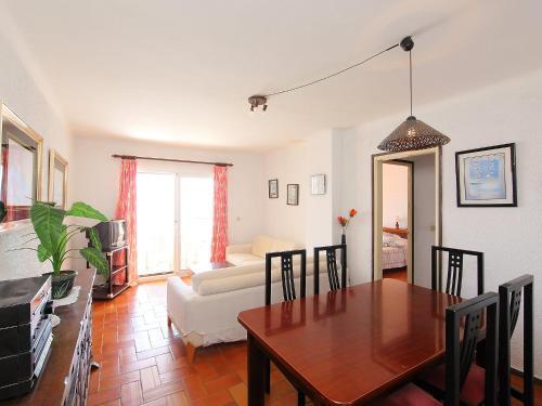Apartment Grifeu
