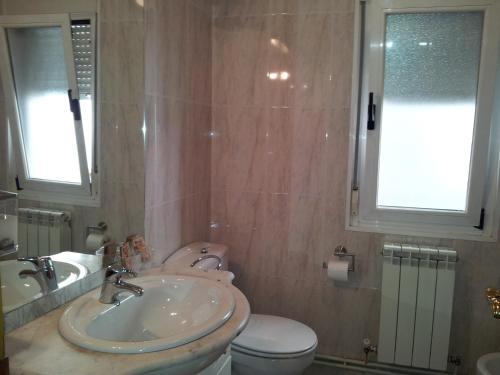 Hostal Alojamientos R�o Cares