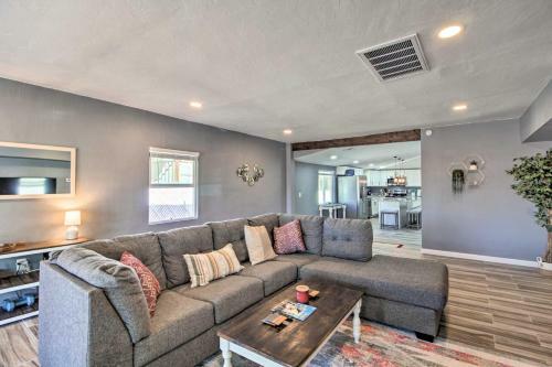 Bright One-level Tucson House About 3 Mi To Dtwn!