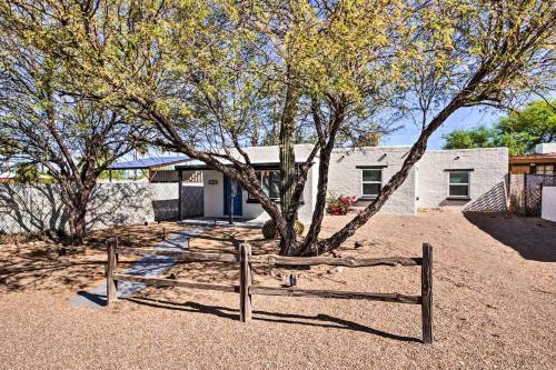 Bright One-level Tucson House About 3 Mi To Dtwn!
