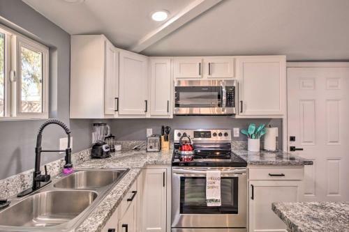 Bright One-level Tucson House About 3 Mi To Dtwn!