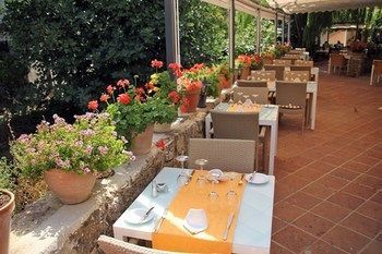 Hotel Molino Del Santo