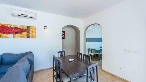 Villa Rosa De C�mpeta Canillas De Albaida By Ruralidays
