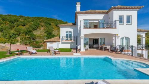 Villa Latina Golf Arcos De La Frontera By Ruralidays