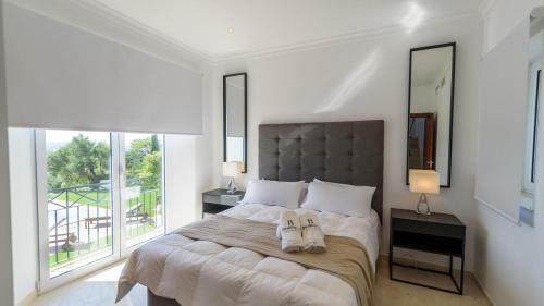 Villa Latina Golf Arcos De La Frontera By Ruralidays