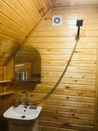 Apartamento Hut In Surami