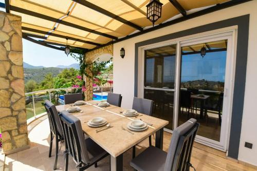 5 Star Villa With First Class Amenities, Fethiye Villa 1004