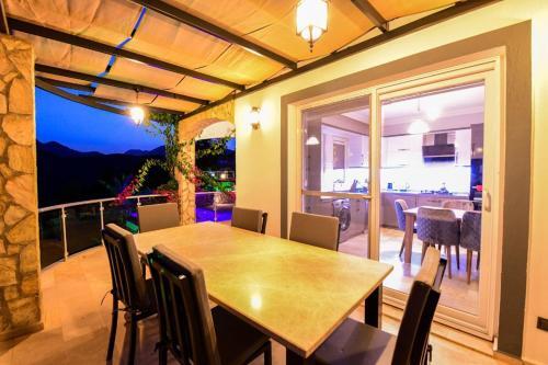 5 Star Villa With First Class Amenities, Fethiye Villa 1004