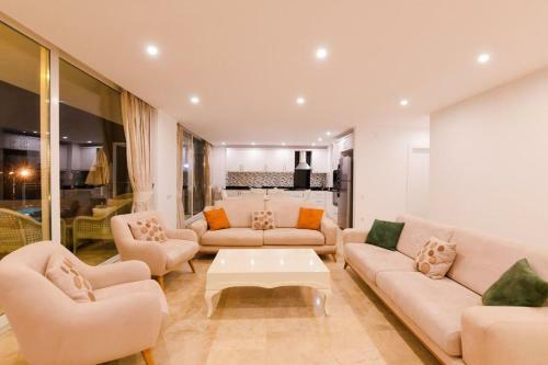 The Ultimate Villa With Stunning Views, Kalkan Villa 1050