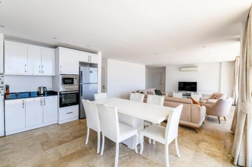 The Ultimate Villa With Stunning Views, Kalkan Villa 1050