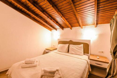 5 Star Villa With First Class Amenities, Kalkan Villa 1046