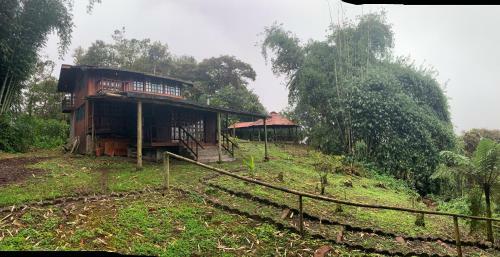 Bed & Breakfast Aldea Para�so Dorado