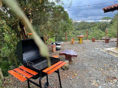Vista Verde Hostal Entre Monta�as