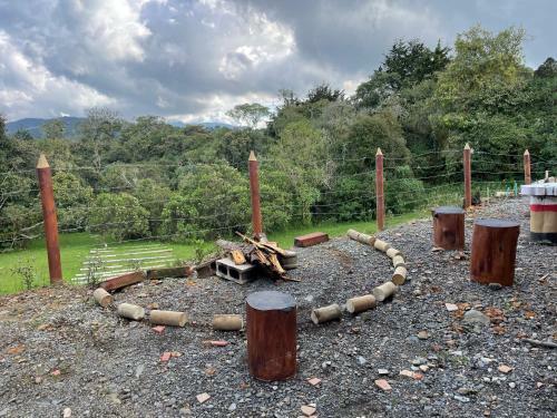 Vista Verde Hostal Entre Monta�as