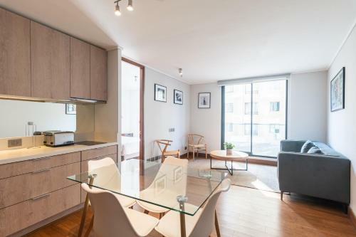 Apartamento Uptown Eclectic 1br W/ Wifi, Pool, Parking & Metro