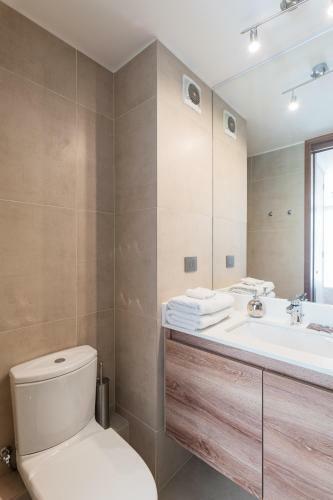 Apartamento Uptown Eclectic 1br W/ Wifi, Pool, Parking & Metro