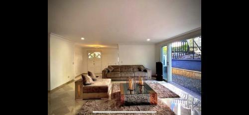 Villa Casa En El Poblado Independiente - San Sebastian