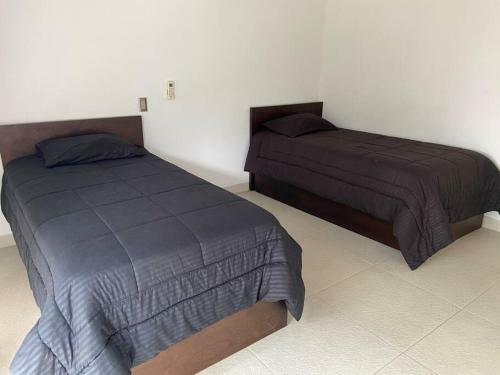 Villa C�moda Casa Finca Con Piscina - San Jer�nimo, Ant