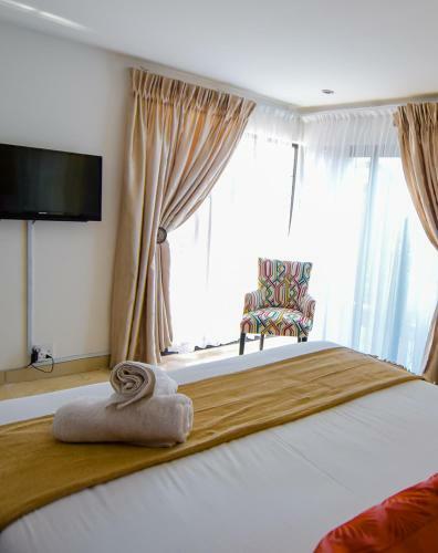 Hostal 112 On Kloof Guesthouse