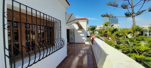 Hostal Magnifique Suite Avec Salle De Bain Et Terrasse