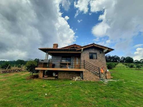 Caba�as Laureles Y Ensue�o