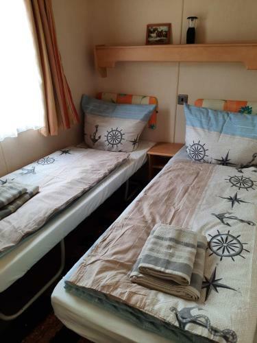Chalets Mallard Am Wallersee Zum Vermieten