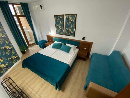 Grenada Hotel Family Apartaments Destination Bulgaria 2000