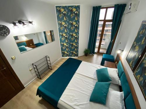 Grenada Hotel Family Apartaments Destination Bulgaria 2000