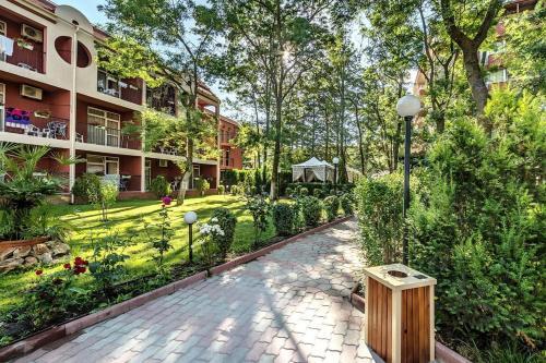 Zornica Residence Central Apartments Destination Bulgaria 2000