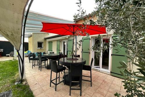 Nice Duplex With Garden And Terrace In Aytr�