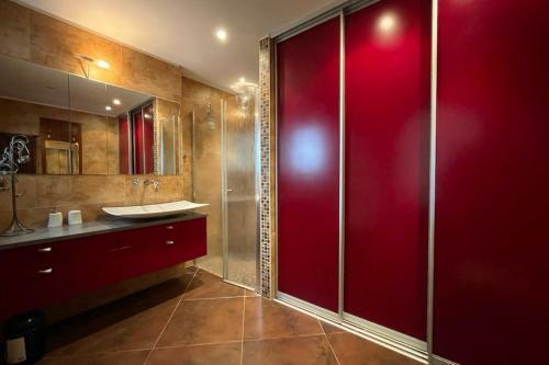 Nice Duplex With Garden And Terrace In Aytr�