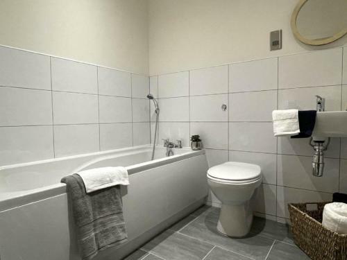 5 Bedroom Luxury Apartment