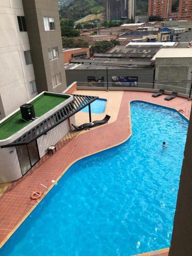 Apartamento El Poblado Sabaneta New 3bdr + Office- Comfortable Apt