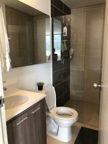 Apartamento El Poblado Sabaneta New 3bdr + Office- Comfortable Apt