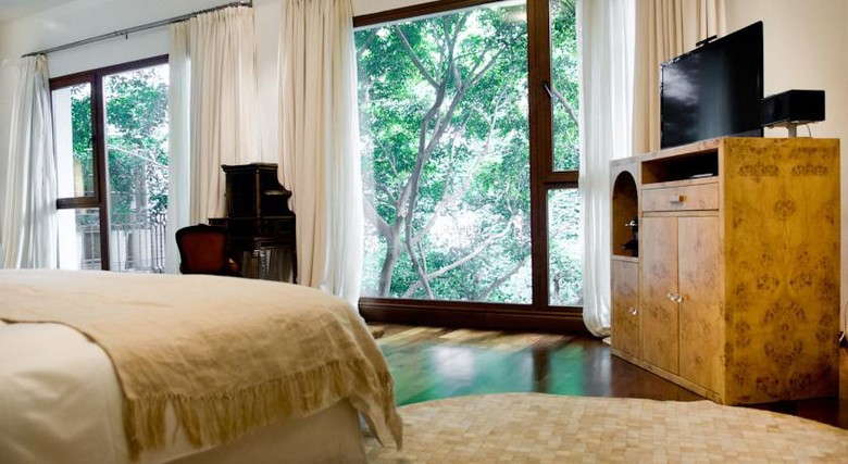 Hotel Hub Porte�o