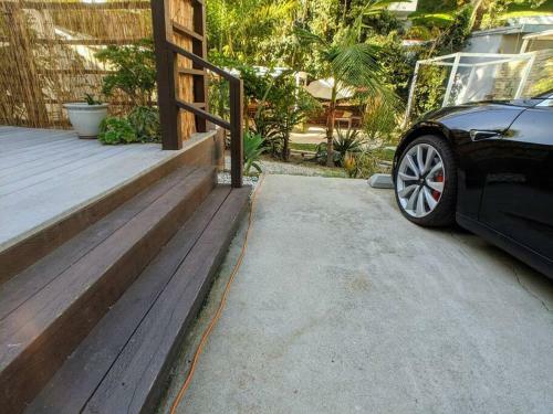 Hillside Bungalow 1bd 1bt House Bel Air + Parking