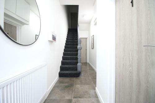 T? Suites 9 - New Aparthotel In Cardiff