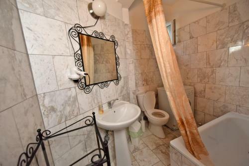 Hotel & Villas Olympickosma