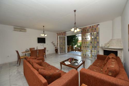 Hotel & Villas Olympickosma