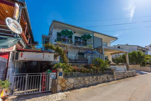 Apartments With A Parking Space Selce, Crikvenica - 19455
