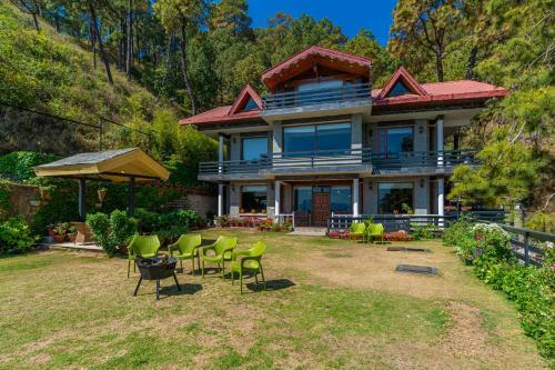 Villa Stayvista At Floradale