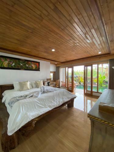 Villa Ola Tambayong